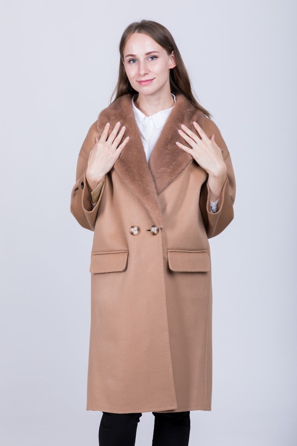 Женское пальто с отделкой 51618
